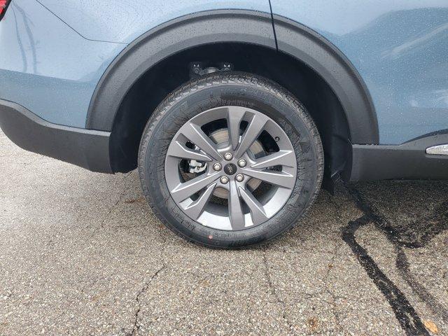 new 2025 Ford Explorer car, priced at $51,250