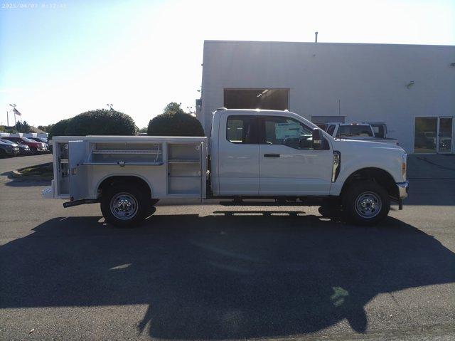 new 2025 Ford F-250 car