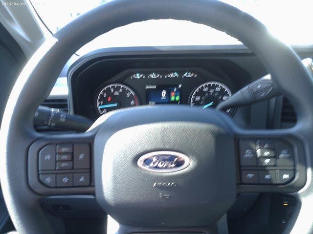 new 2025 Ford F-250 car
