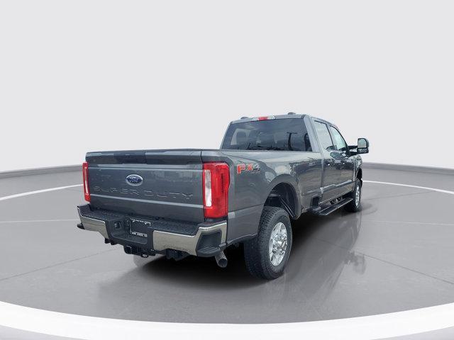 new 2025 Ford F-250 car, priced at $62,000