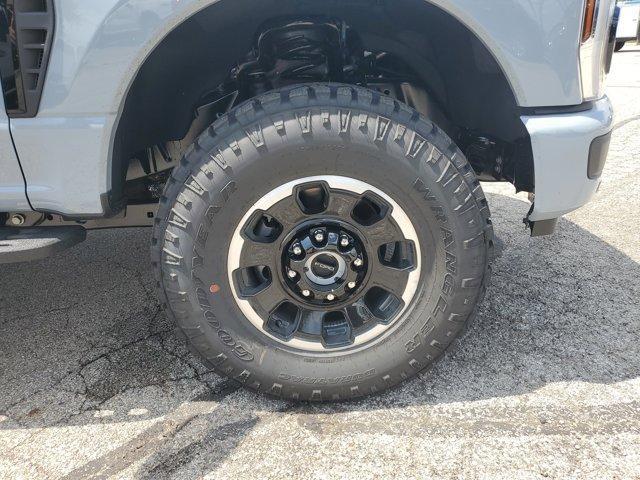 new 2025 Ford F-250 car, priced at $84,215
