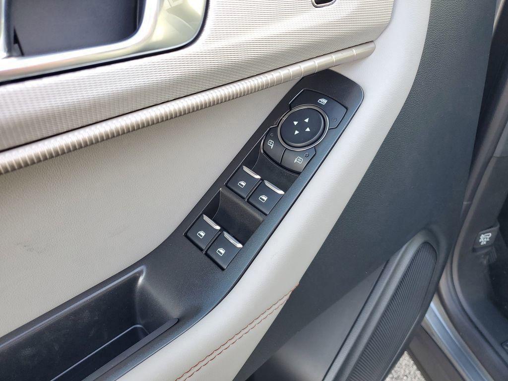 new 2026 Ford Explorer car