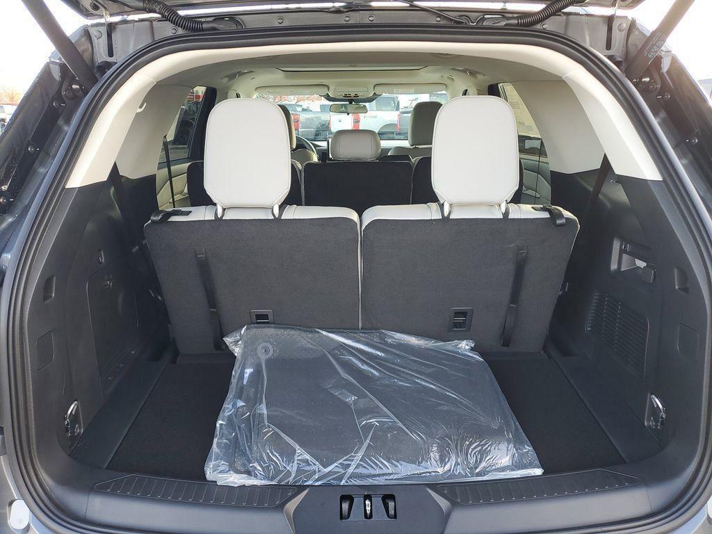 new 2026 Ford Explorer car