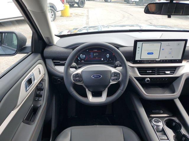 new 2025 Ford Explorer car