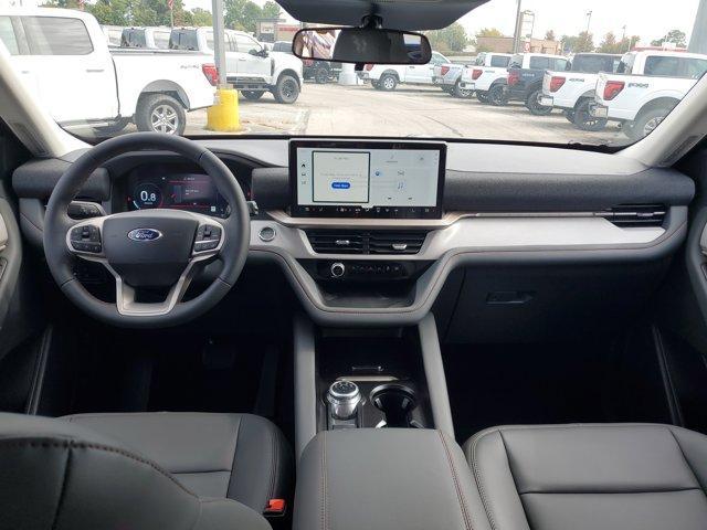 new 2025 Ford Explorer car
