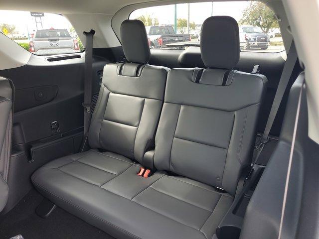 new 2025 Ford Explorer car