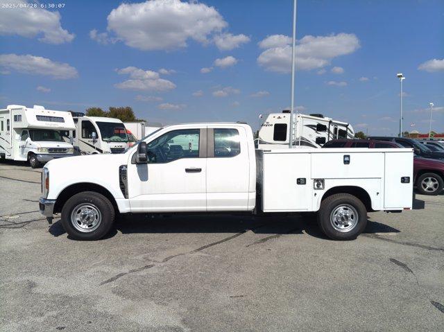 new 2024 Ford F-250 car, priced at $50,320