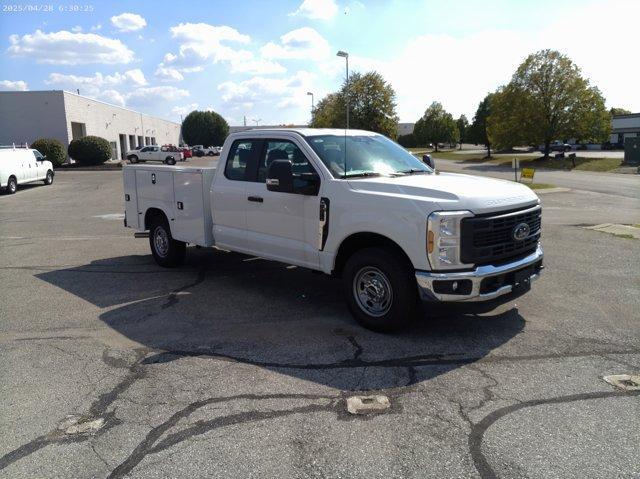 new 2024 Ford F-250 car, priced at $50,320