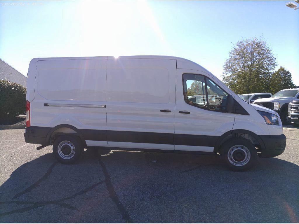 new 2026 Ford Transit-250 car