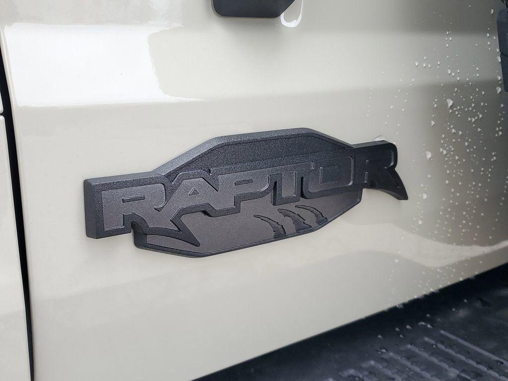 new 2025 Ford Bronco car