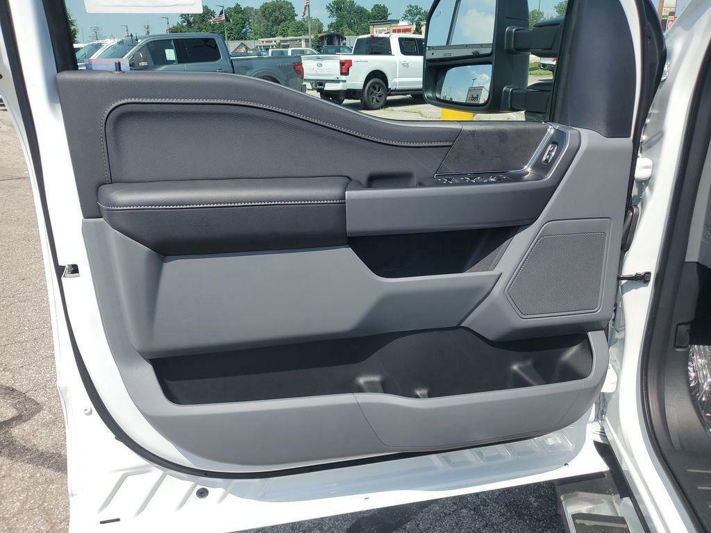 new 2025 Ford F-150 car, priced at $59,866