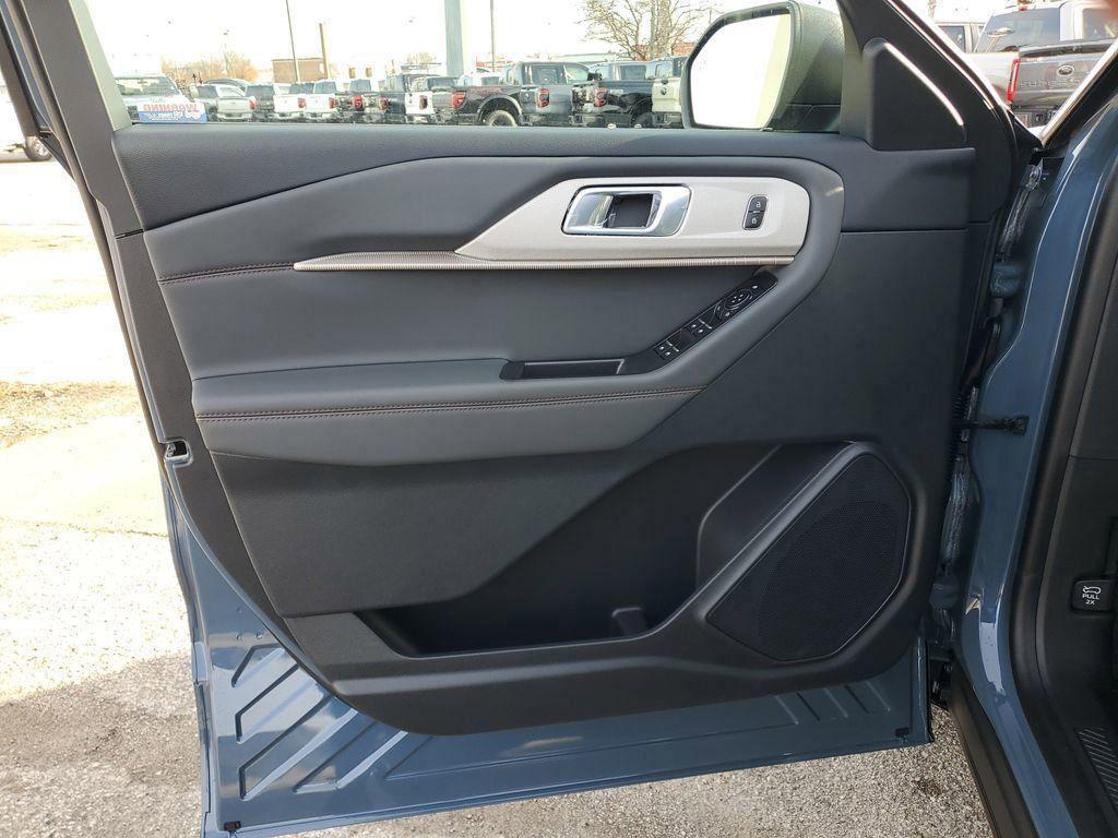 new 2026 Ford Explorer car