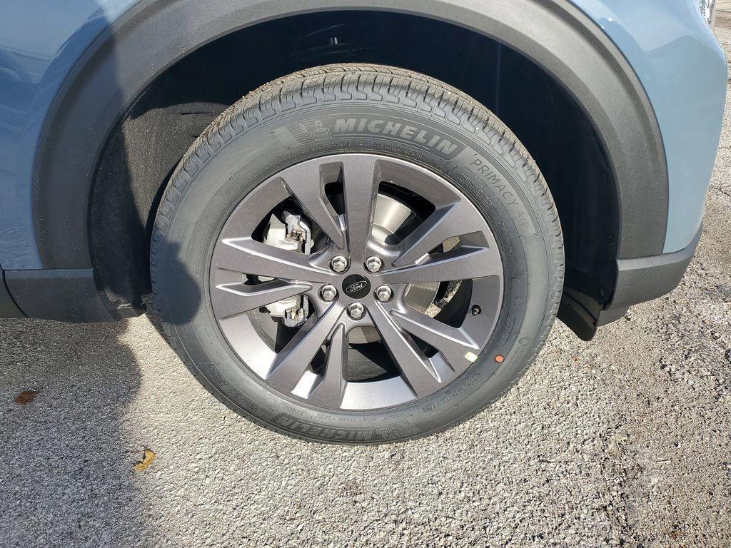 new 2026 Ford Explorer car