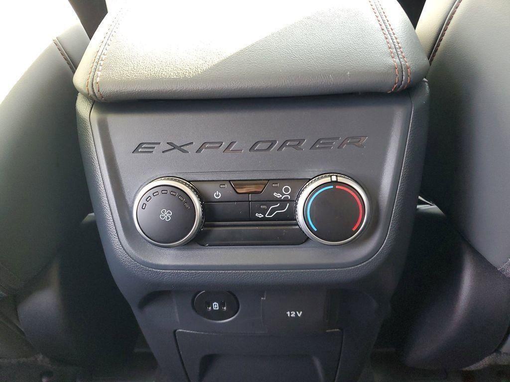 new 2026 Ford Explorer car