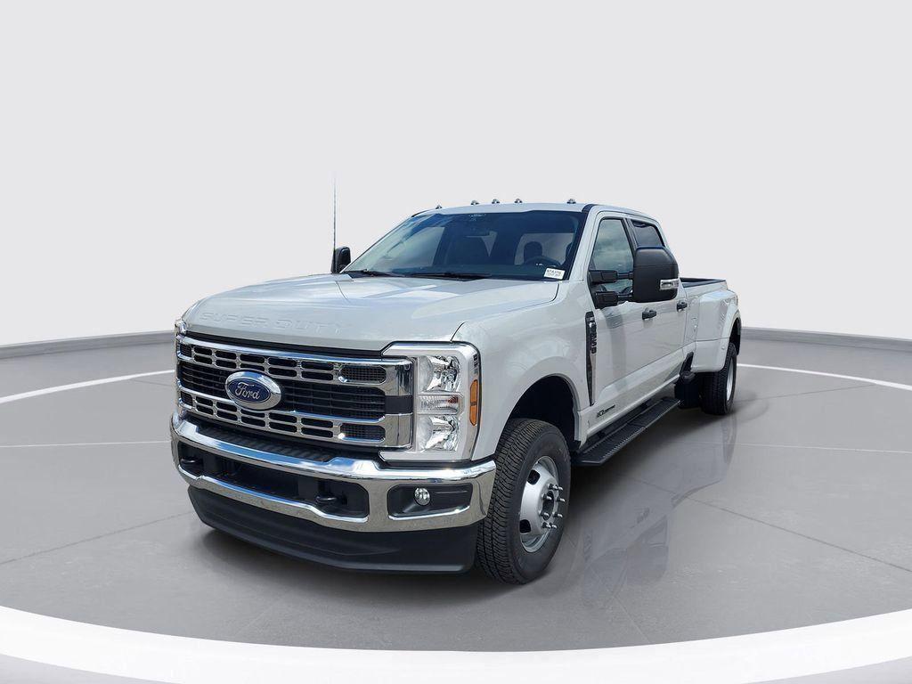 new 2026 Ford F-350 car, priced at $76,615