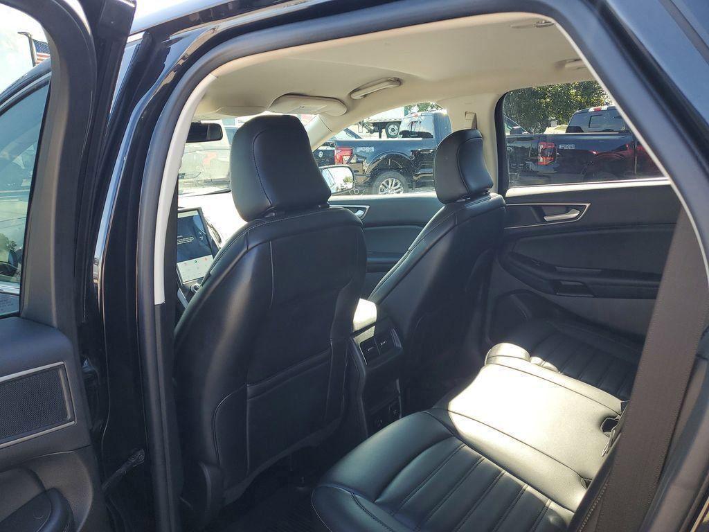 used 2022 Ford Edge car, priced at $17,361