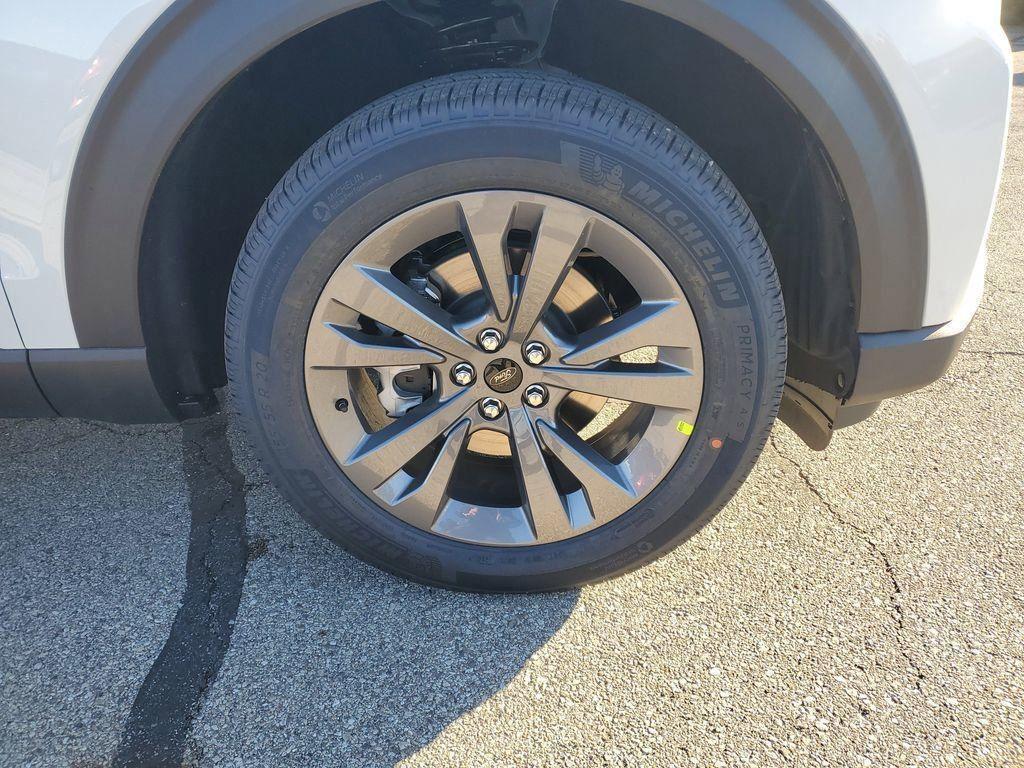 new 2026 Ford Explorer car