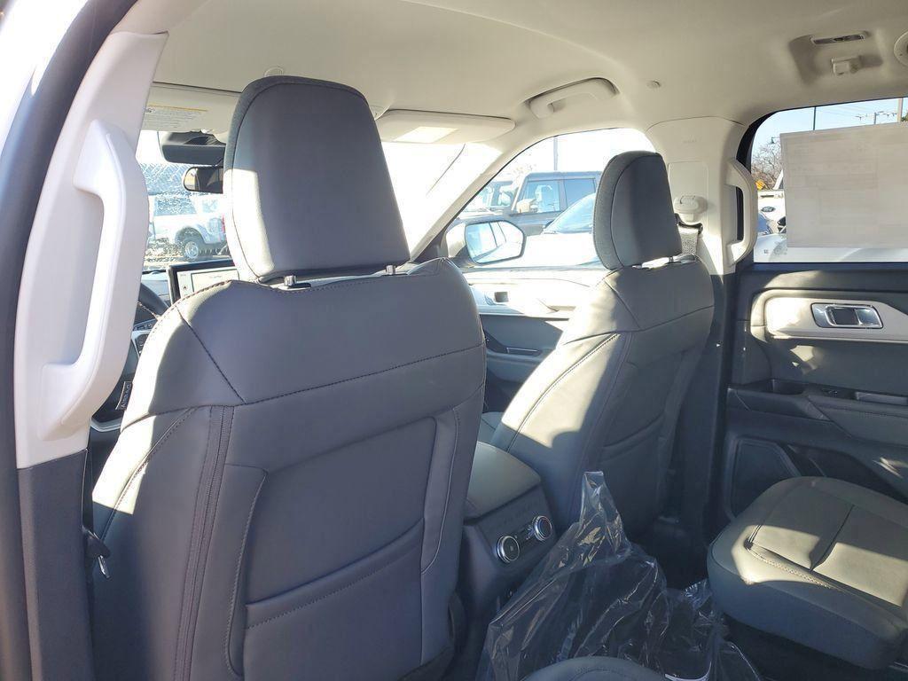 new 2026 Ford Explorer car