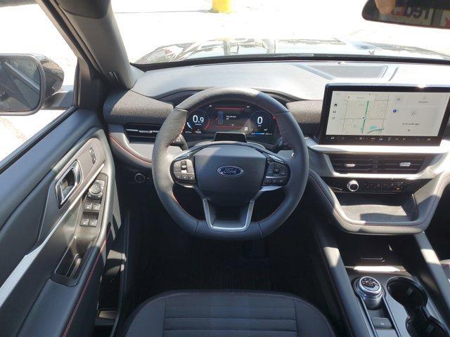 new 2025 Ford Explorer car, priced at $50,285