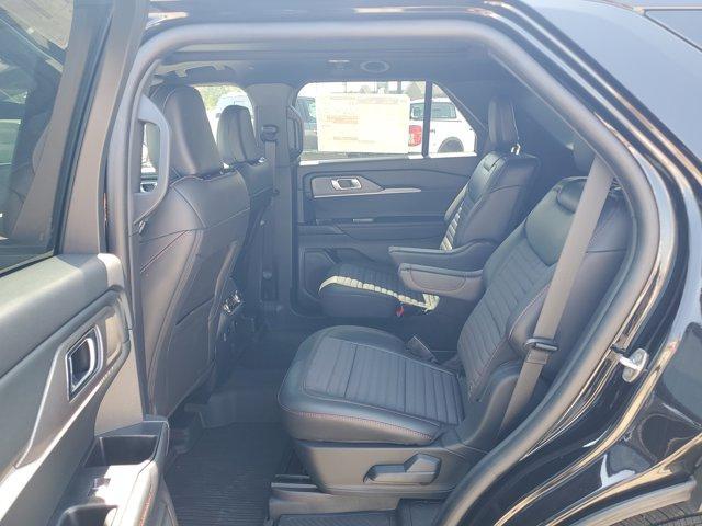 new 2025 Ford Explorer car, priced at $50,285