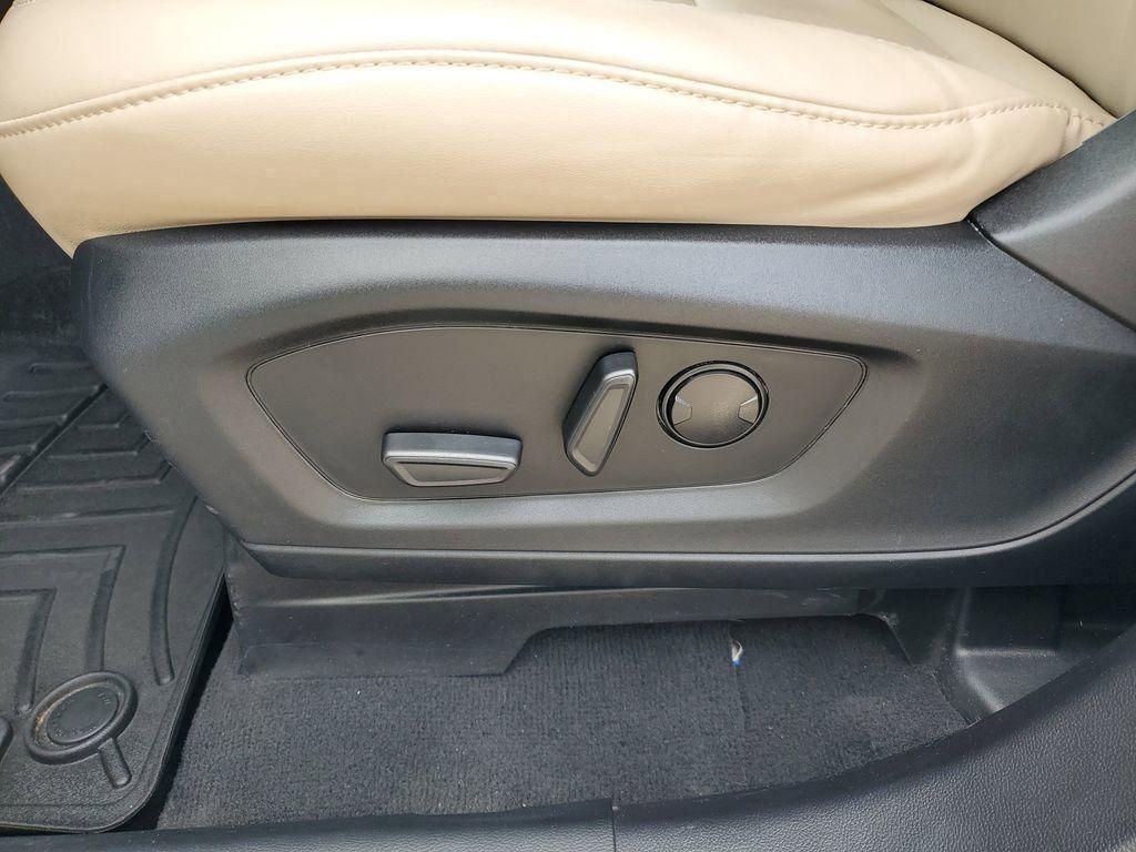 used 2022 Ford Explorer car, priced at $20,975