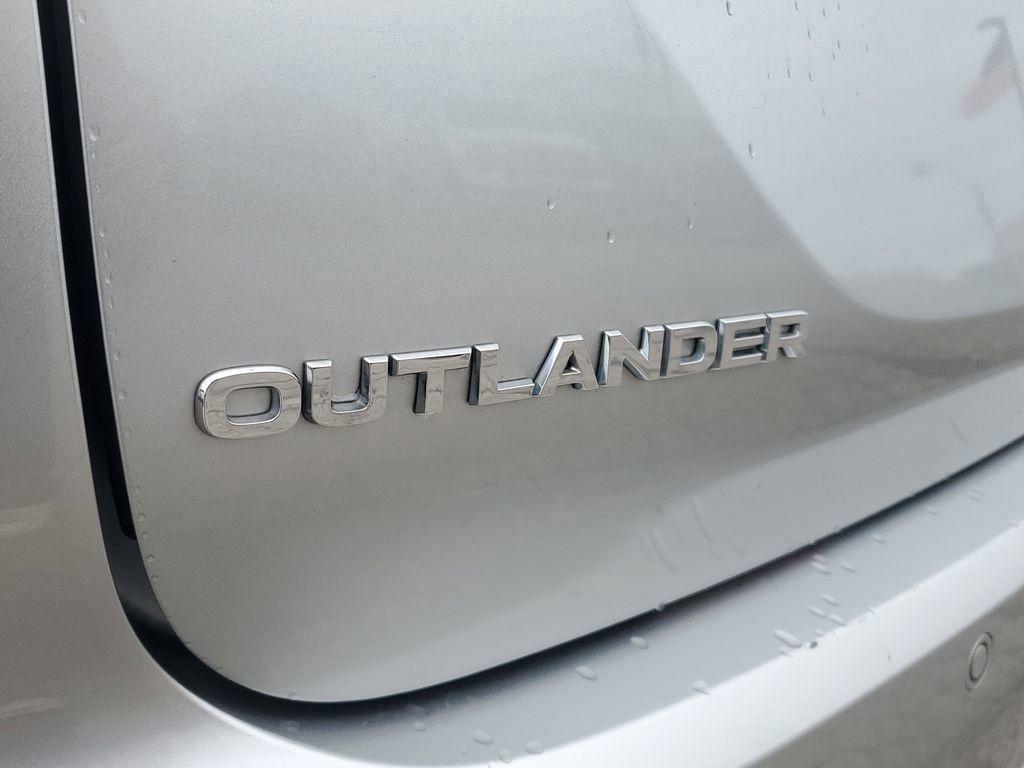 used 2023 Mitsubishi Outlander car, priced at $21,250
