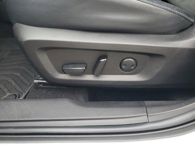 used 2023 Mitsubishi Outlander car, priced at $21,800