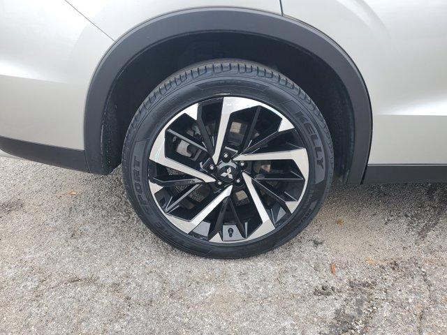 used 2023 Mitsubishi Outlander car, priced at $21,800