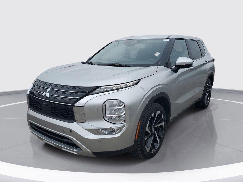 used 2023 Mitsubishi Outlander car, priced at $21,250