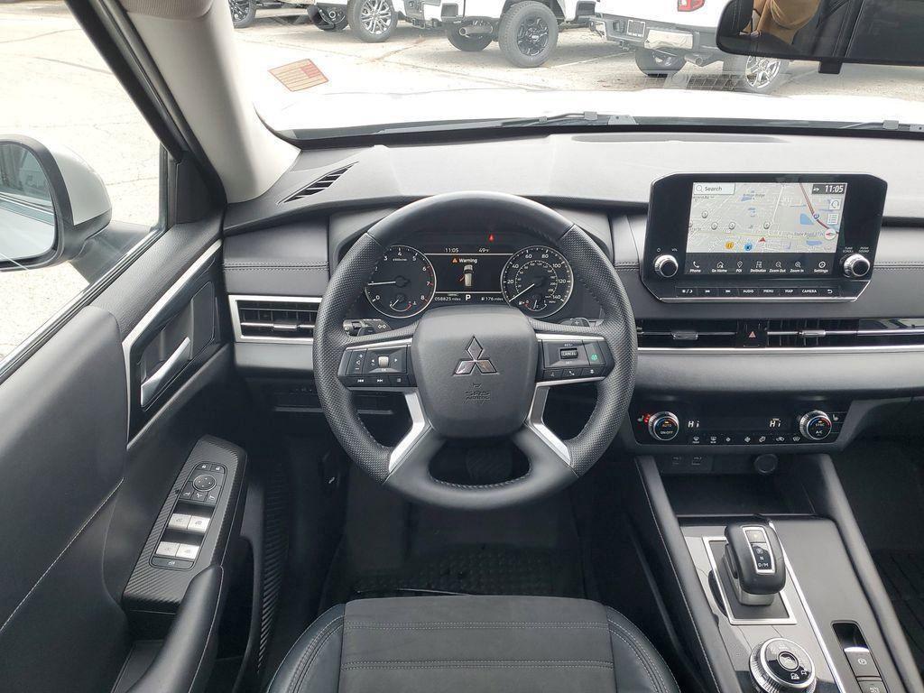 used 2023 Mitsubishi Outlander car, priced at $21,250