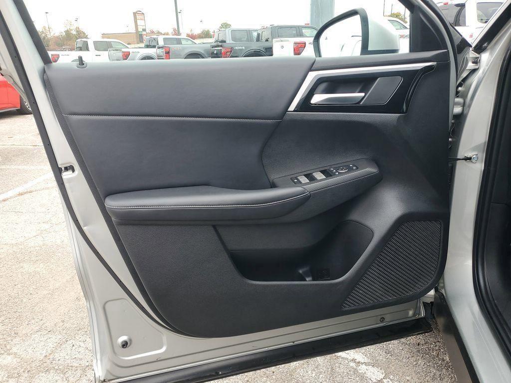 used 2023 Mitsubishi Outlander car, priced at $21,250