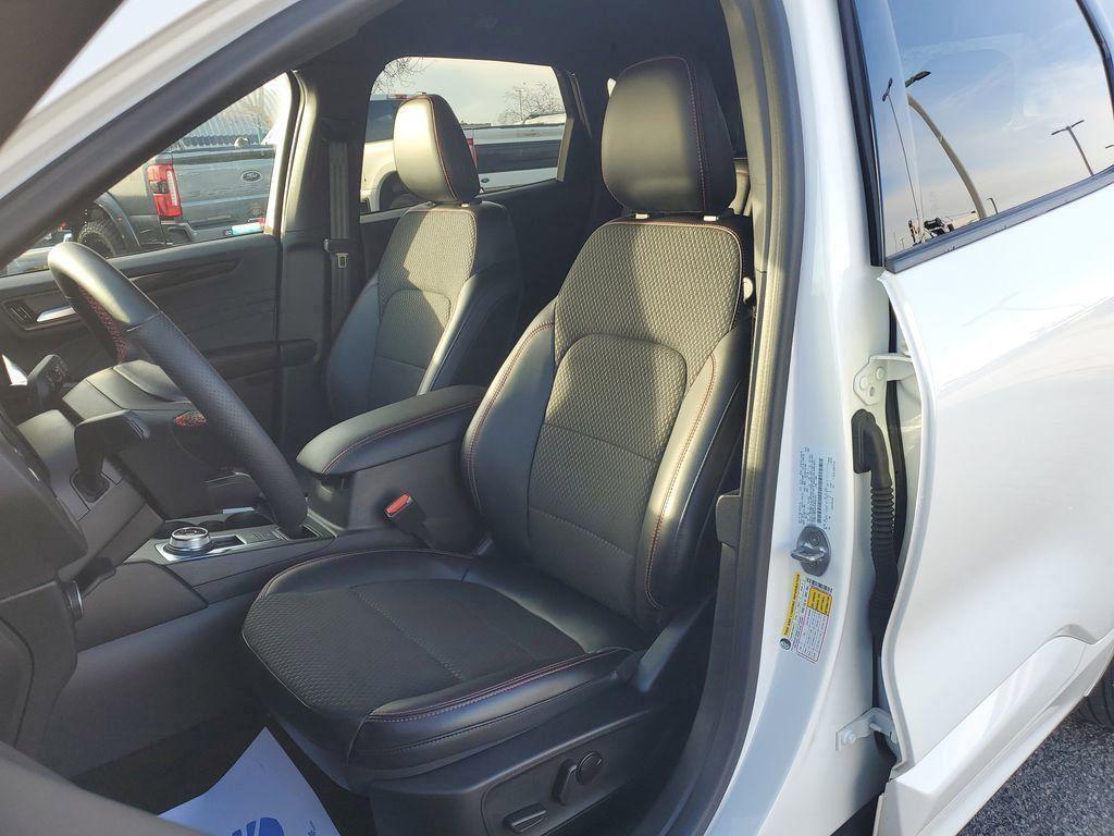 used 2023 Ford Escape car, priced at $25,845
