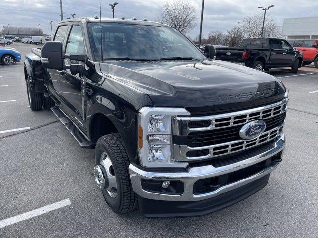 new 2024 Ford F-350 car, priced at $75,575