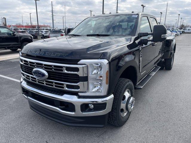 new 2024 Ford F-350 car, priced at $75,575