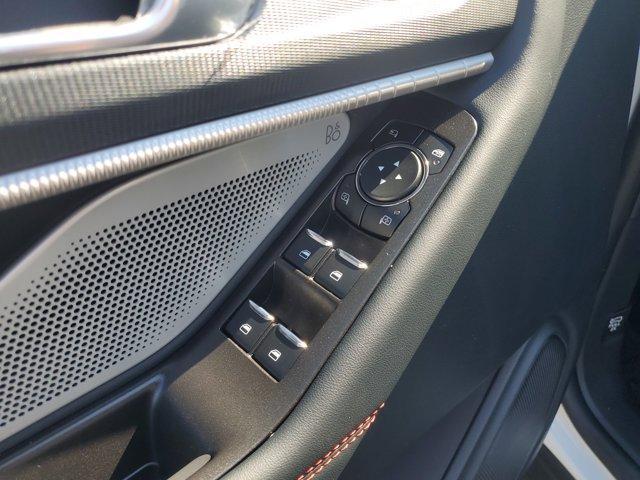 new 2025 Ford Explorer car
