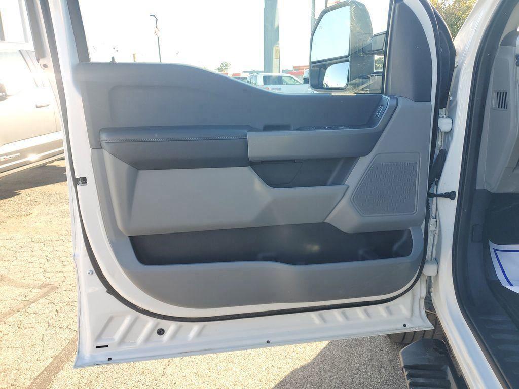 used 2024 Ford F-250 car, priced at $45,900