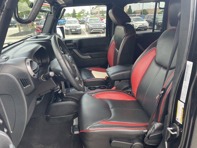 used 2015 Jeep Wrangler Unlimited car, priced at $19,300