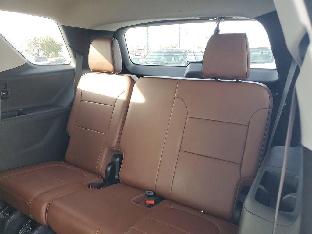 used 2018 Chevrolet Traverse car, priced at $21,000