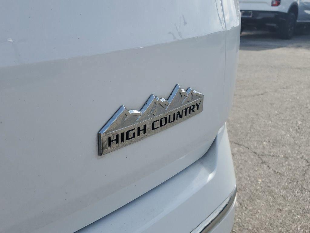 used 2018 Chevrolet Traverse car, priced at $21,000