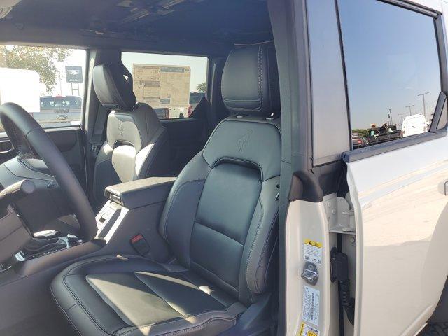 new 2025 Ford Bronco car