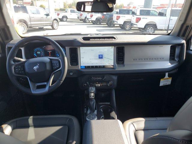 new 2025 Ford Bronco car
