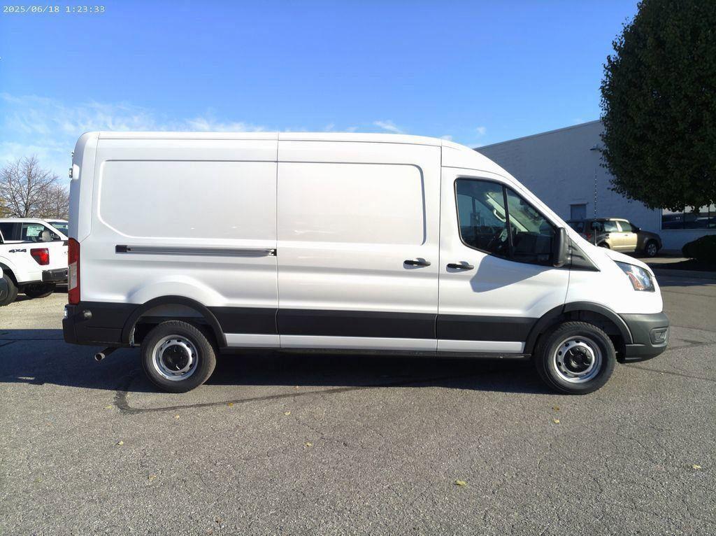 new 2026 Ford Transit-250 car