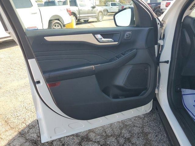 used 2021 Ford Escape car, priced at $24,000