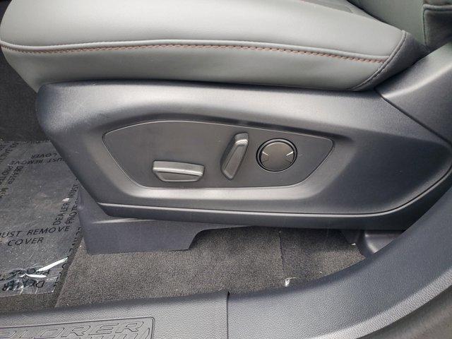 new 2025 Ford Explorer car, priced at $50,555