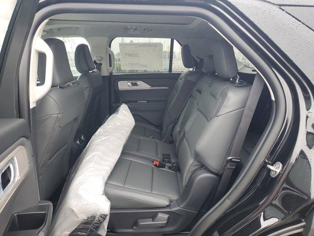 new 2025 Ford Explorer car, priced at $50,555