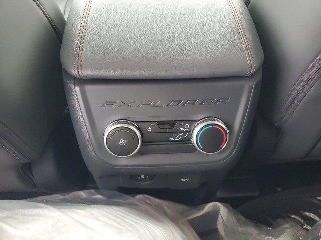 new 2025 Ford Explorer car, priced at $50,555