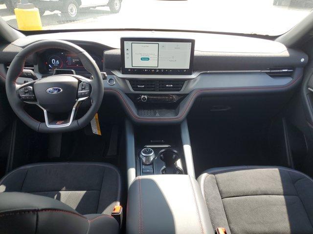 new 2025 Ford Explorer car, priced at $62,140
