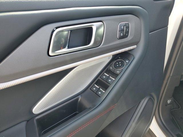 new 2025 Ford Explorer car, priced at $62,140