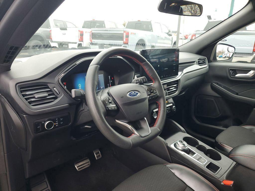 used 2023 Ford Escape car, priced at $24,200