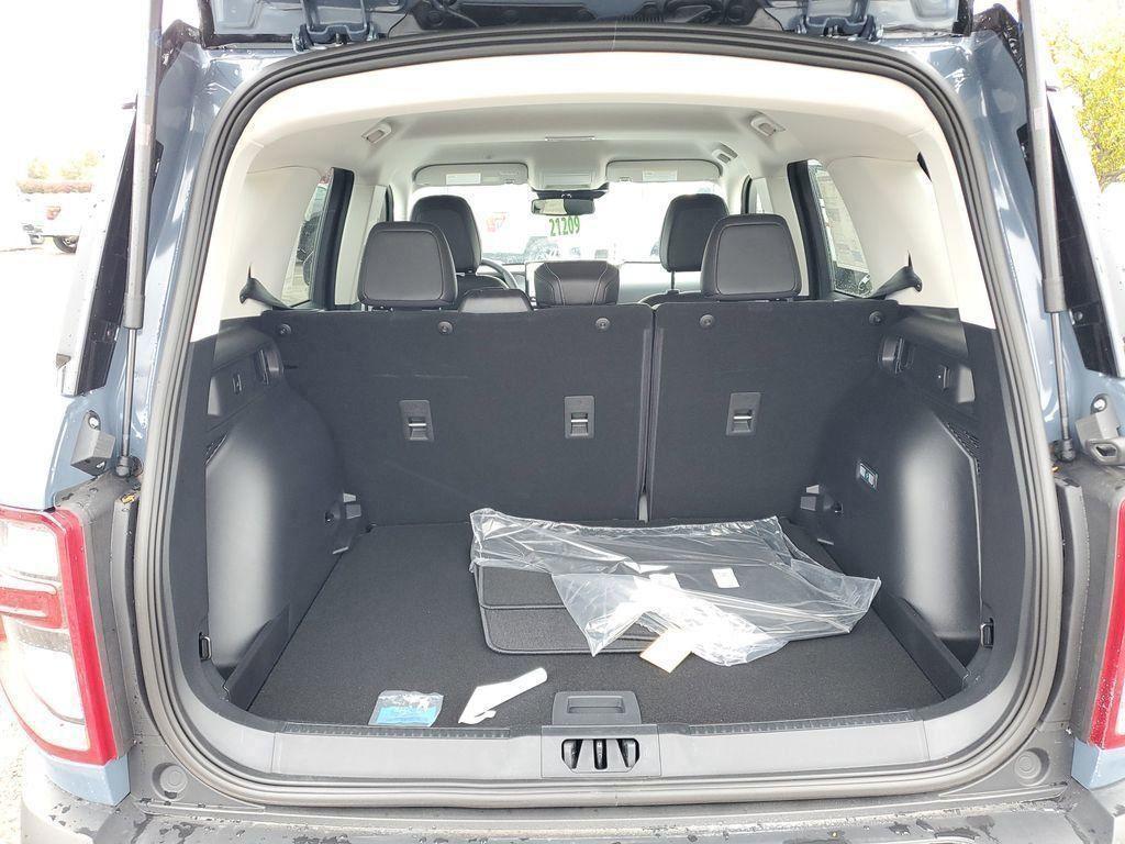 new 2025 Ford Bronco Sport car, priced at $37,315